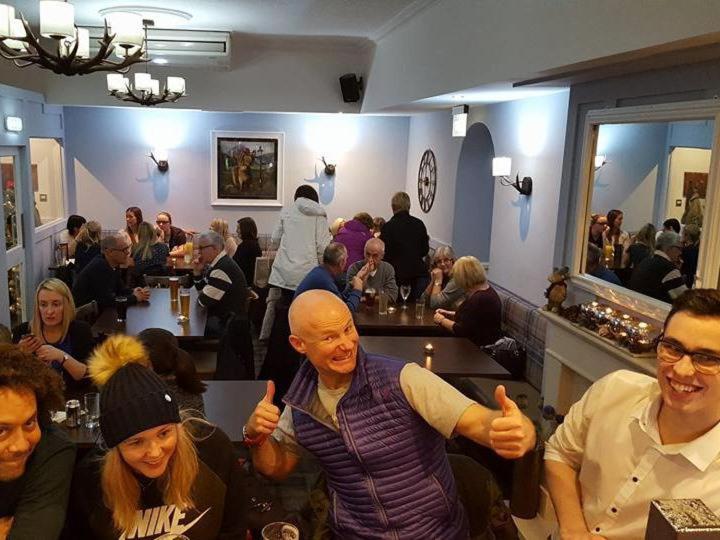 The Blackbull Inn Polmont Екстер'єр фото